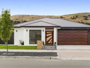 single storey home in Taylor